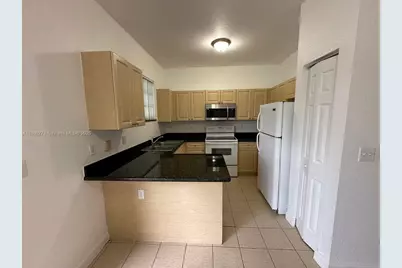 2641 NE 4th St #204, Homestead, FL 33033 - Photo 7