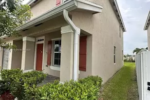 619 NE 4th St, Florida City, FL 33034 - Photo 3