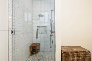 96 W Plaza Del Sol, Islamorada, FL 33036 - Photo 29