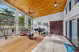10204 SW 96th Ct, Miami, FL 33176 - Photo 7