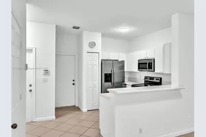 3865 Tree Top Dr, Weston, FL 33332 - Photo 7