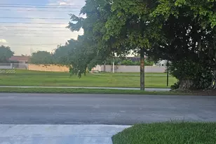 41 NW 136th Ct, Miami, FL 33182 - Photo 29