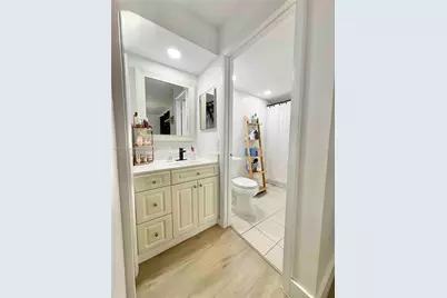 13187 SW 9th Ln, Miami, FL 33184 - Photo 13