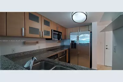 2101 Brickell Ave #1808, Miami, FL 33129 - Photo 3