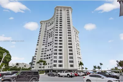 1340 S Ocean Blvd #407, Pompano Beach, FL 33062 - Photo 1