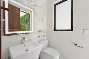 1311 Stillwater Dr, Miami Beach, FL 33141 - Photo 9