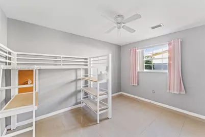 7820 Orleans St, Miramar, FL 33023 - Photo 7