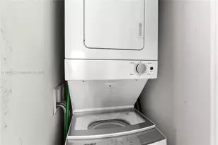 465 Brickell Ave, Miami, FL 33131 - Photo 19