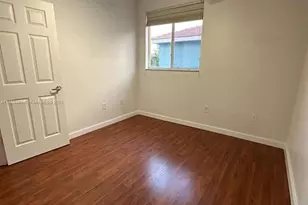 10812 NW 51st Ln, Doral, FL 33172 - Photo 17