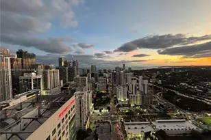 185 SW 7th St, Miami, FL 33130 - Photo 11