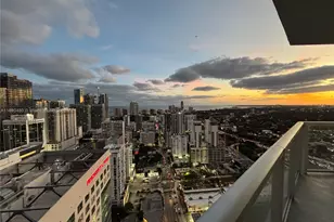 185 SW 7th St, Miami, FL 33130 - Photo 13