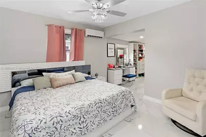 7280 SW 13th St, Miami, FL 33144 - Photo 9