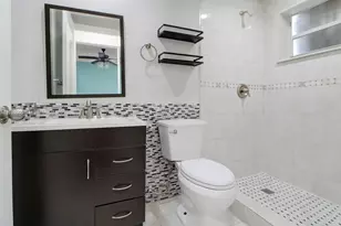 8930 NW 11th St, Pembroke Pines, FL 33024 - Photo 31