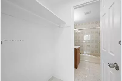1400 NE 169th St #115, Miami, FL 33162 - Photo 9