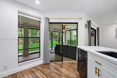 385 NW 36th Ave, Deerfield Beach, FL 33442 - Photo 5