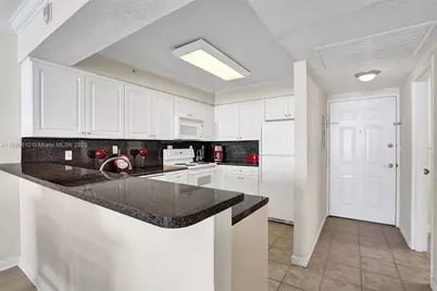 2501 S Ocean Dr #903 (available), Hollywood, FL 33019 - Photo 13