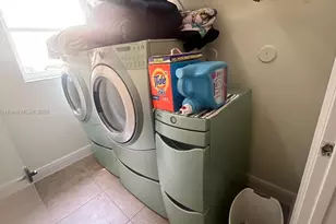 1376 NW 192nd Ave, Pembroke Pines, FL 33029 - Photo 31