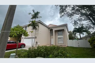 1376 NW 192nd Ave #1376, Pembroke Pines, FL 33029 - Photo 3