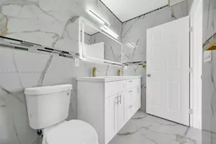 11011 NE 9th Ct, Biscayne Park, FL 33161 - Photo 21