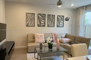 2423 SE 11th St, Homestead, FL 33035 - Photo 3