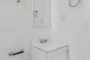 110 NW 9th Ave, Miami, FL 33128 - Photo 5