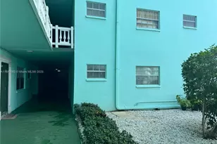 4141 NW 44th Ave, Lauderdale Lakes, FL 33319 - Photo 9