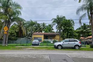 4021 SW 6th St, Miami, FL 33134 - Photo 7