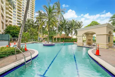 19501 W Country Club Dr #2412, Aventura, FL 33180 - Photo 29