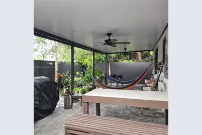 5621 NW 11th Ave, Miami, FL 33127 - Photo 19