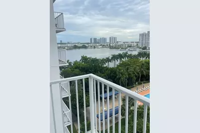 2851 NE 183rd St #906E, Aventura, FL 33160 - Photo 3