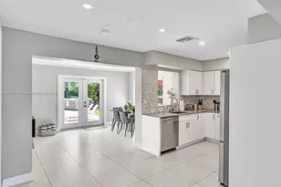 1577 NE 48th Ct, Oakland Park, FL 33334 - Photo 3