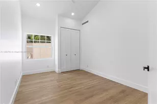 9041 Baybury Ln, West Palm Beach, FL 33411 - Photo 27