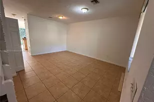 12080 SW 268th St, Homestead, FL 33032 - Photo 3