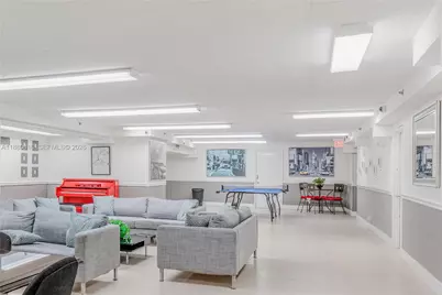 100 Lincoln Rd #323, Miami Beach, FL 33139 - Photo 47