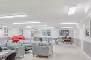 100 Lincoln Rd, Miami Beach, FL 33139 - Photo 47