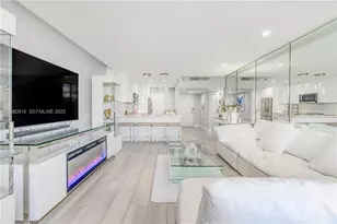 100 Lincoln Rd, Miami Beach, FL 33139 - Photo 7