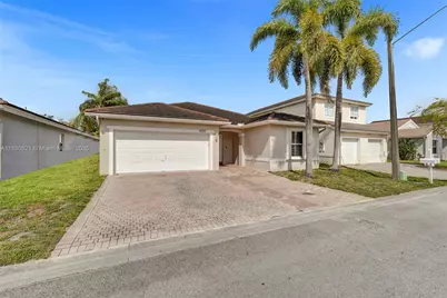 4955 SW 33rd Ave, Hollywood, FL 33312 - Photo 1