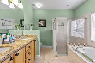 566 SW Halifax Ave, Port Saint Lucie, FL 34953 - Photo 19