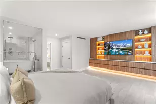 2301 Collins Ave, Miami Beach, FL 33139 - Photo 11