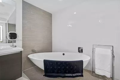 300 Sunny Isles Blvd #4-1802, Sunny Isles Beach, FL 33160 - Photo 27