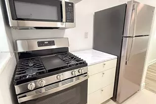 542 Euclid Ave, Miami Beach, FL 33139 - Photo 1