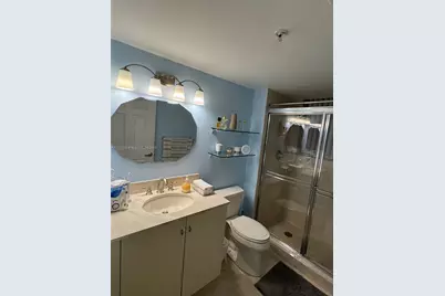 3232 SW 22nd Ter #801, Miami, FL 33145 - Photo 15