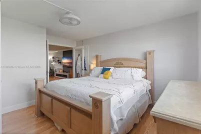 1811 Jefferson St #805, Hollywood, FL 33020 - Photo 17