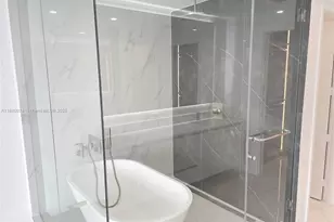 700 NE 24th St, Miami, FL 33137 - Photo 13