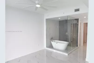 700 NE 24th St #4604, Miami, FL 33137 - Photo 9