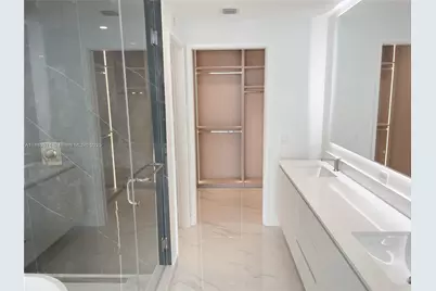 700 NE 24th St #4604, Miami, FL 33137 - Photo 11