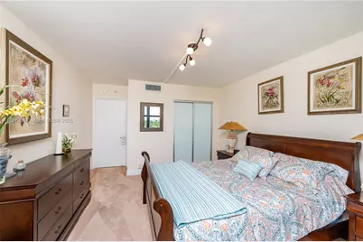 1121 Crandon Blvd #E501, Key Biscayne, FL 33149 - Photo 21