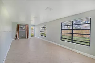 4410 NW 10th St, Coconut Creek, FL 33066 - Photo 9