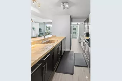 2655 Collins Ave #510, Miami Beach, FL 33140 - Photo 11