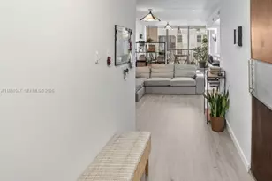 2655 Collins Ave, Miami Beach, FL 33140 - Photo 13